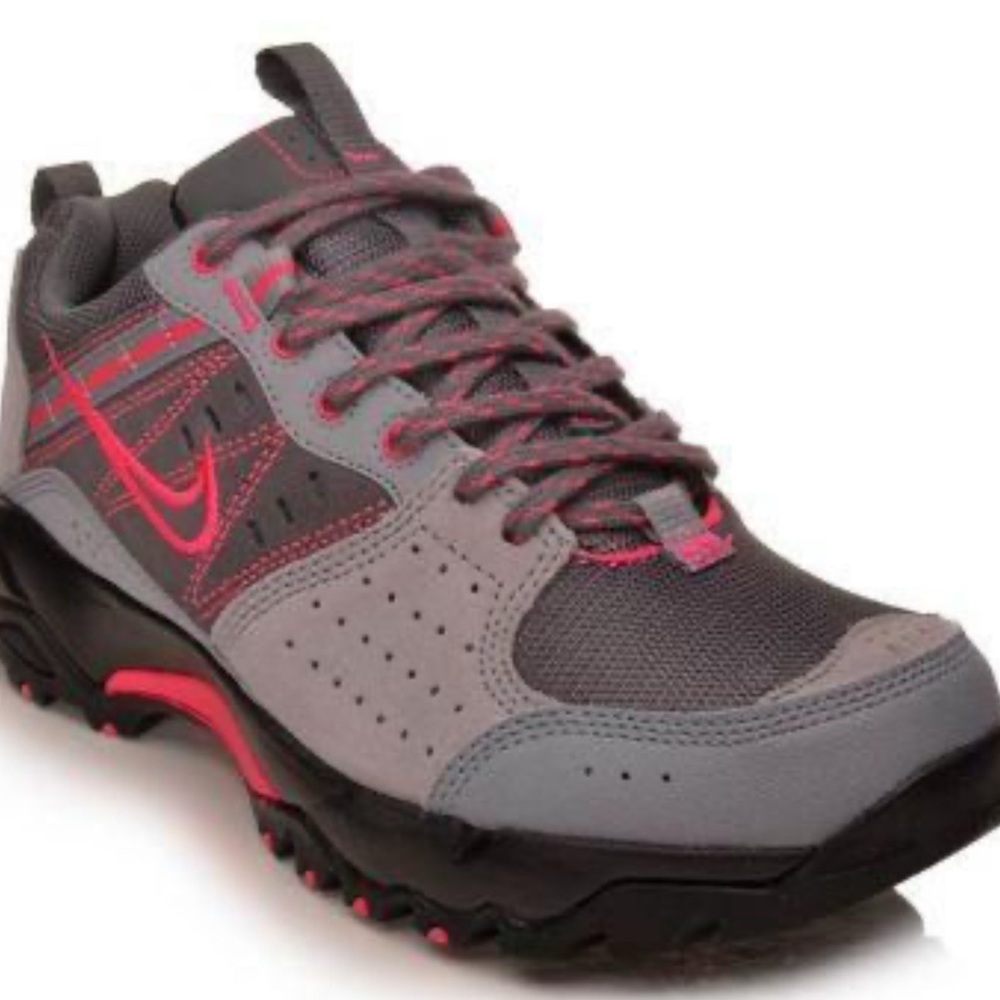 Gray and Pink Athletic Sneakers Nike Trainers Sz 8